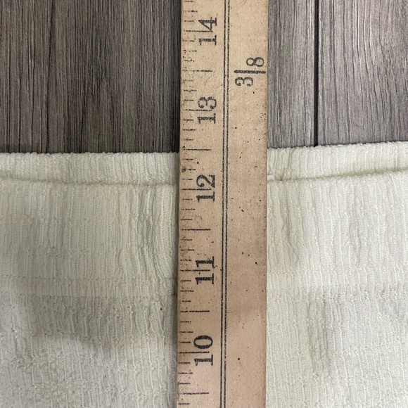 Reformation Cream Textured Wide Leg Pants XS Elastic Waist Casual‎ Minimalist - Picture 6 of 9